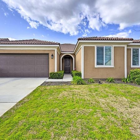 Visalia Home With Yard 4 Mi To Downtown! Εξωτερικό φωτογραφία